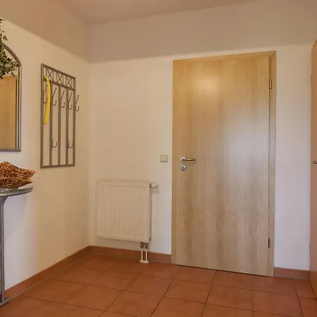 Apartamento Modern In Reinhardtsdorf Sch Na Near Ski Slopes *